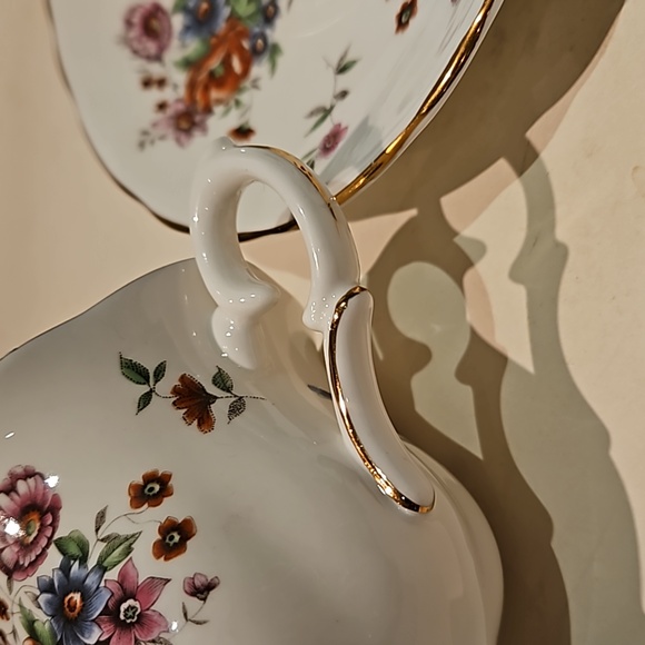 Crown  Stafford Shires tea cup and sauce. - Picture 7 of 9